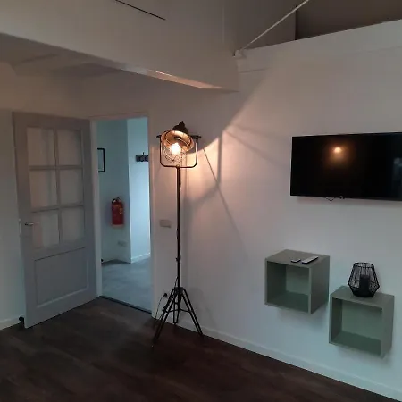 D'n Optie Oda ve Kahvaltı